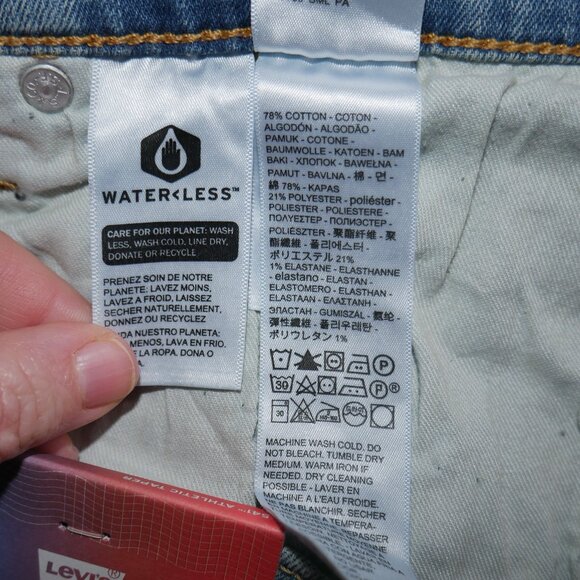 Levis 541 Athletic Fit Jeans Men's Size 46x34 Light Wash Stretch Denim NWT - Picture 10 of 13